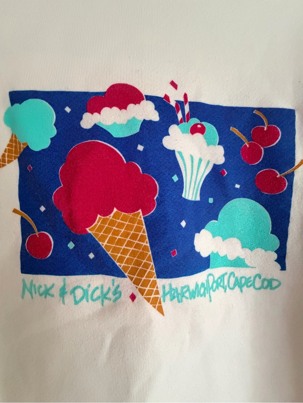 HARWICHPORT CAPE COD Vintage 90’s Nick & Dicks Ice Cream White Sweatshirt  XL